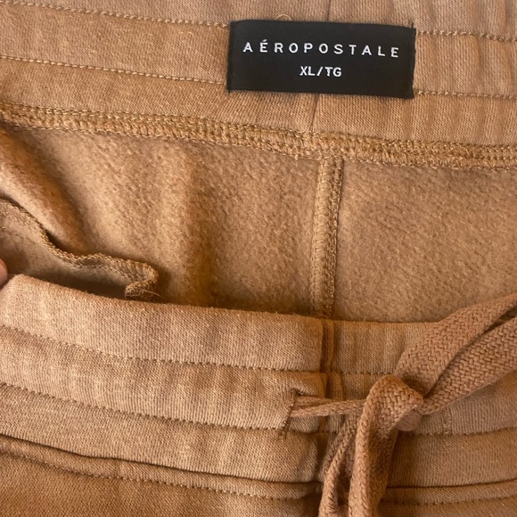 Aeropostale track pants, size XL. Brown. Good condition, minimal wear. - Picture 4 of 5